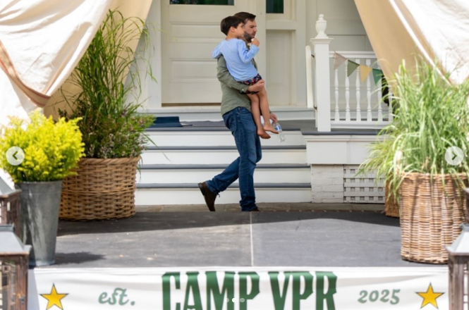 Although the proud parents don't share many images to protect their children's privacy, they do post and commemorate special milestones and holidays. | Source: Instagram/slotus