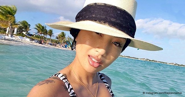 Jeannie Mai flaunts fuller figure in zebra-printed bikini while at the beach after weight gain