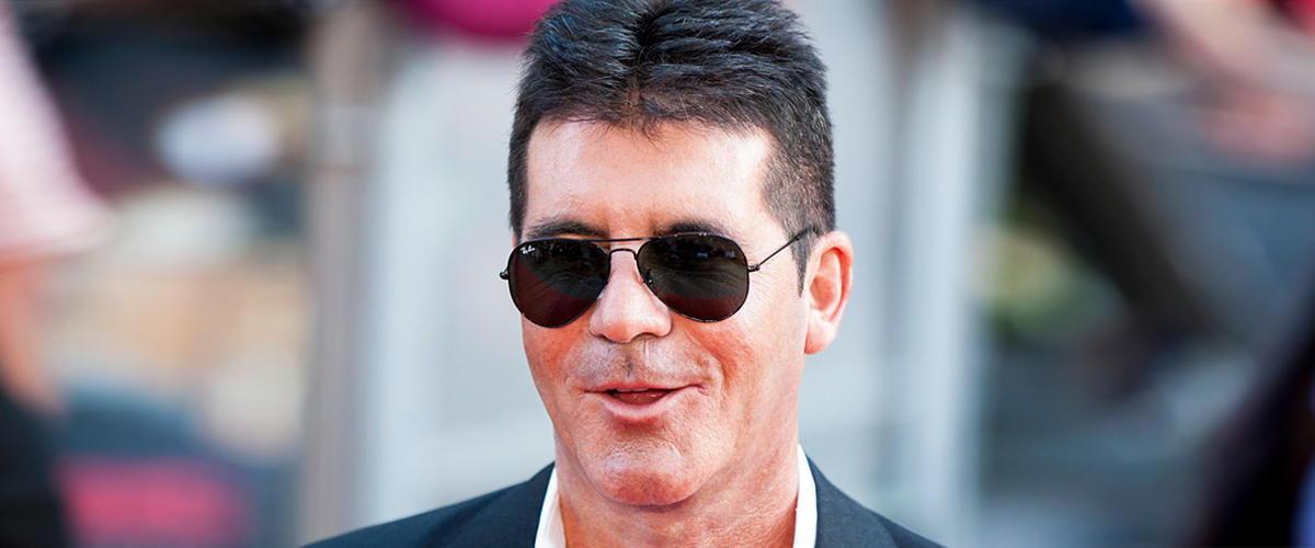 Simon Cowell Looks Fantastic Smiling at Photographers after Losing ...