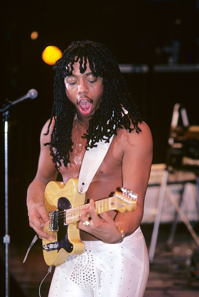 Rick James performing at the Jamaica World Music Festival on November 27, 1982 | Photo: Getty Images
