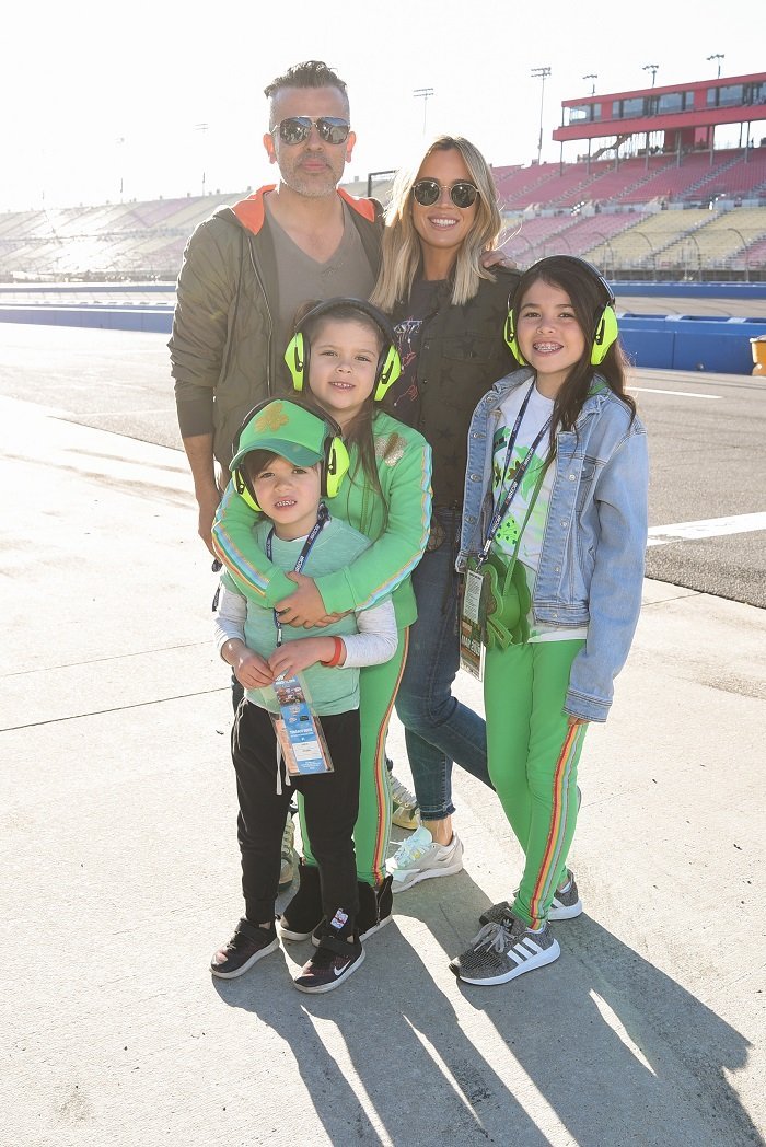 Edwin Arroyave, Teddi Jo Mellencamp, Cruz Arroyave, Slate Arroyave and Isabella Arroyave I Image: Getty Images Edwin Arroyave, Teddi Jo Mellencamp, Cruz Arroyave, Slate Arroyave and Isabella Arroyave I Image: Getty Images