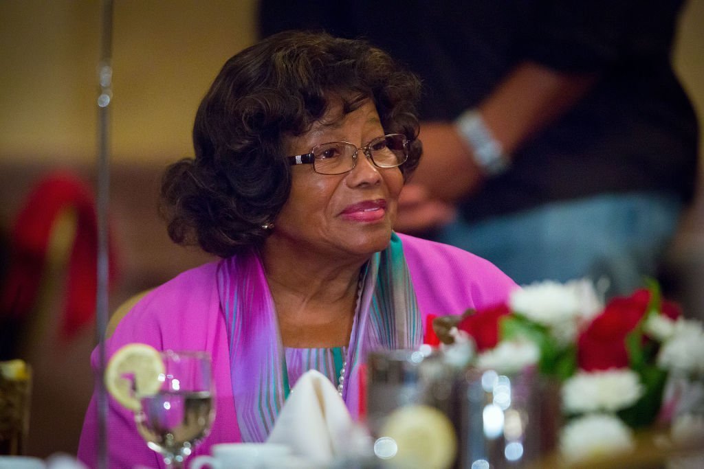 Katherine Jackson erscheint bei