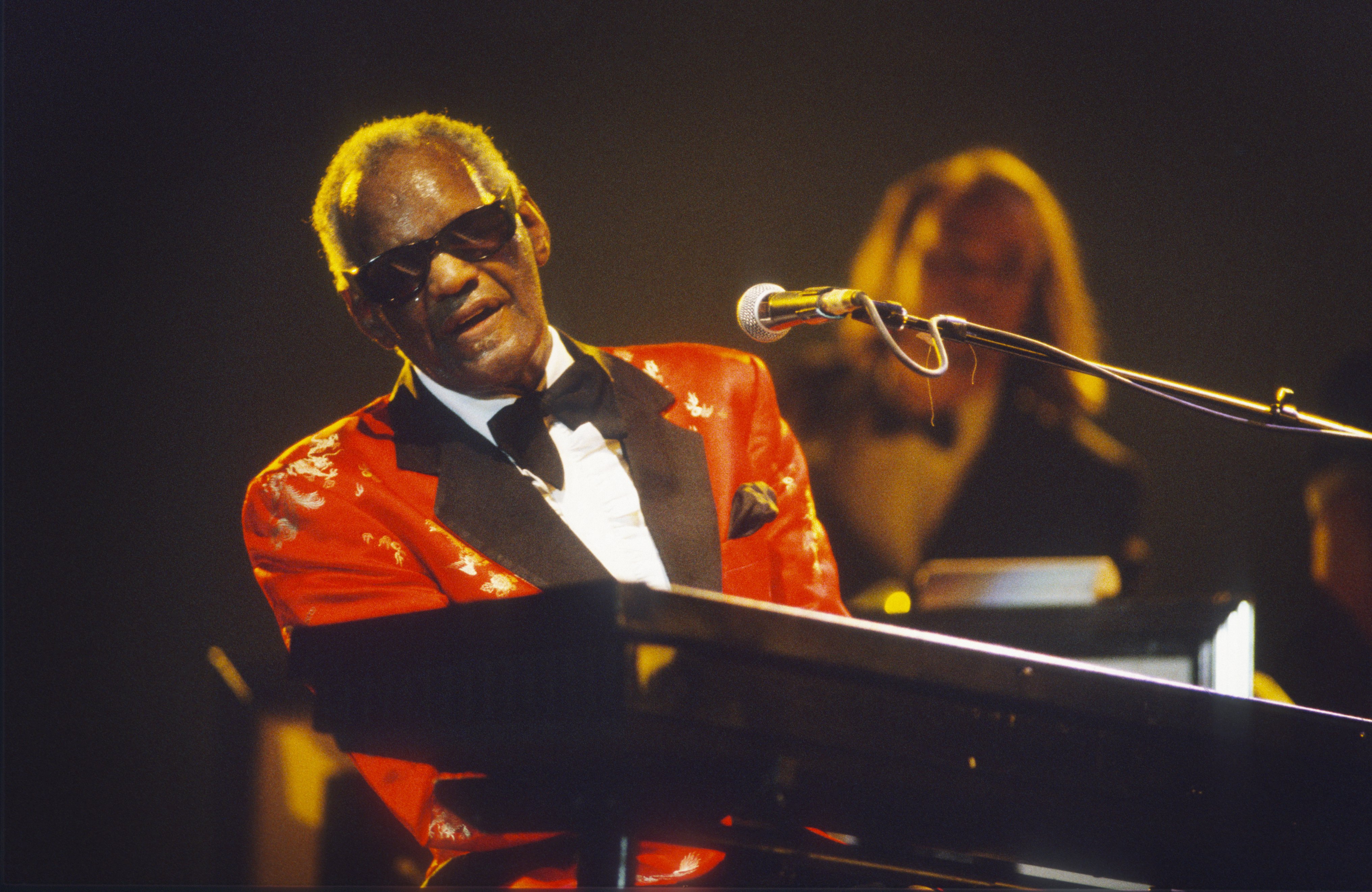 Ray Charles performed on stage at the Rhythm 'n' Blues Festival in Belgium in July 1994. | usage worldwide  Photo: Getty Images