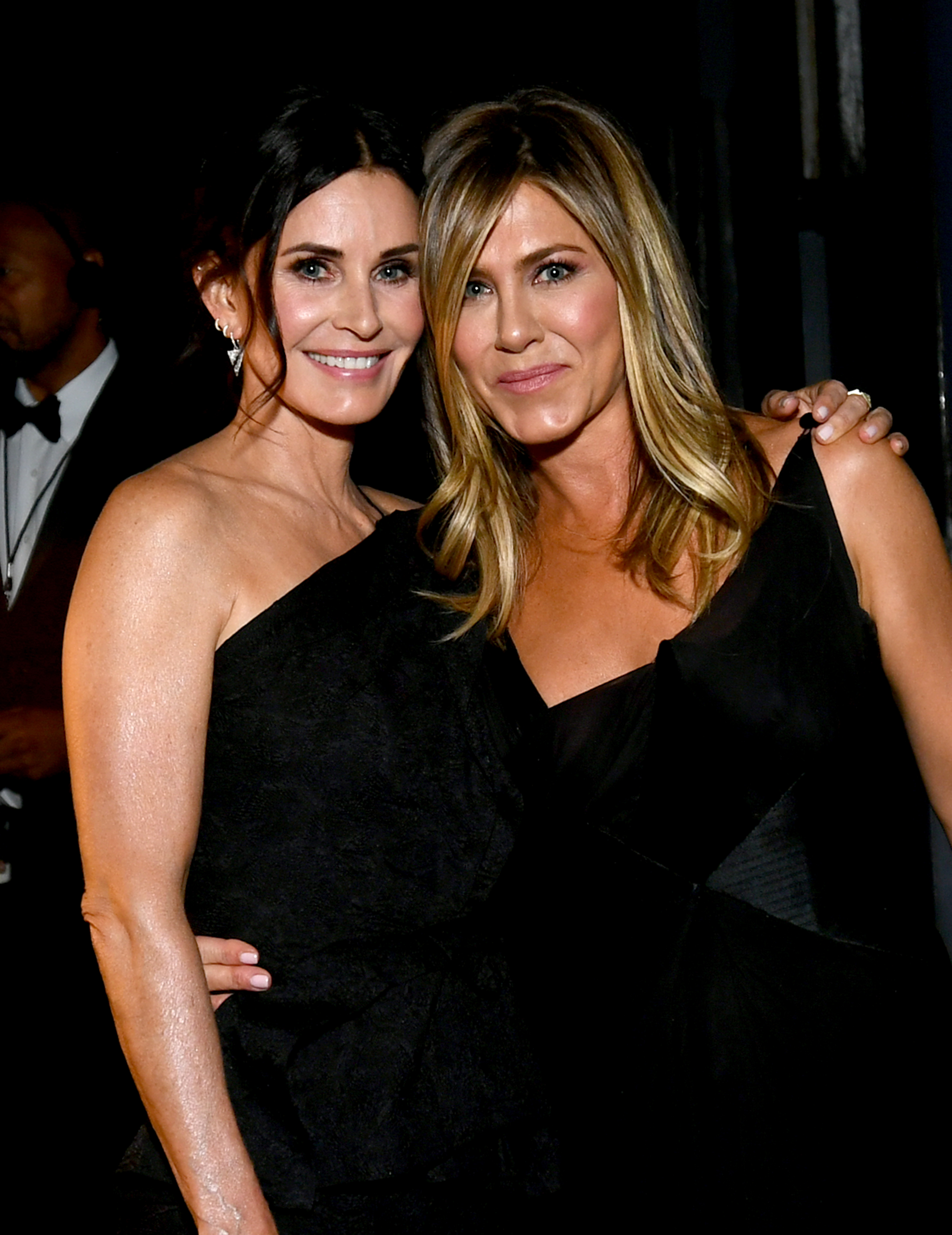 Courtney Cox and Jennifer Aniston pose at the American Film Institute's 46th Life Acheivement Gala Tribute to George Clooney at Dolby Theater on June 7, 2018, in Hollywood, California | Source: Getty Images