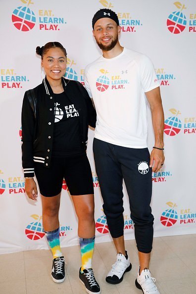 Ayesha Curry and Stephen Curry at the launch of Eat. Learn. Play. Foundation in Oakland, California.| Photo: Getty Images.