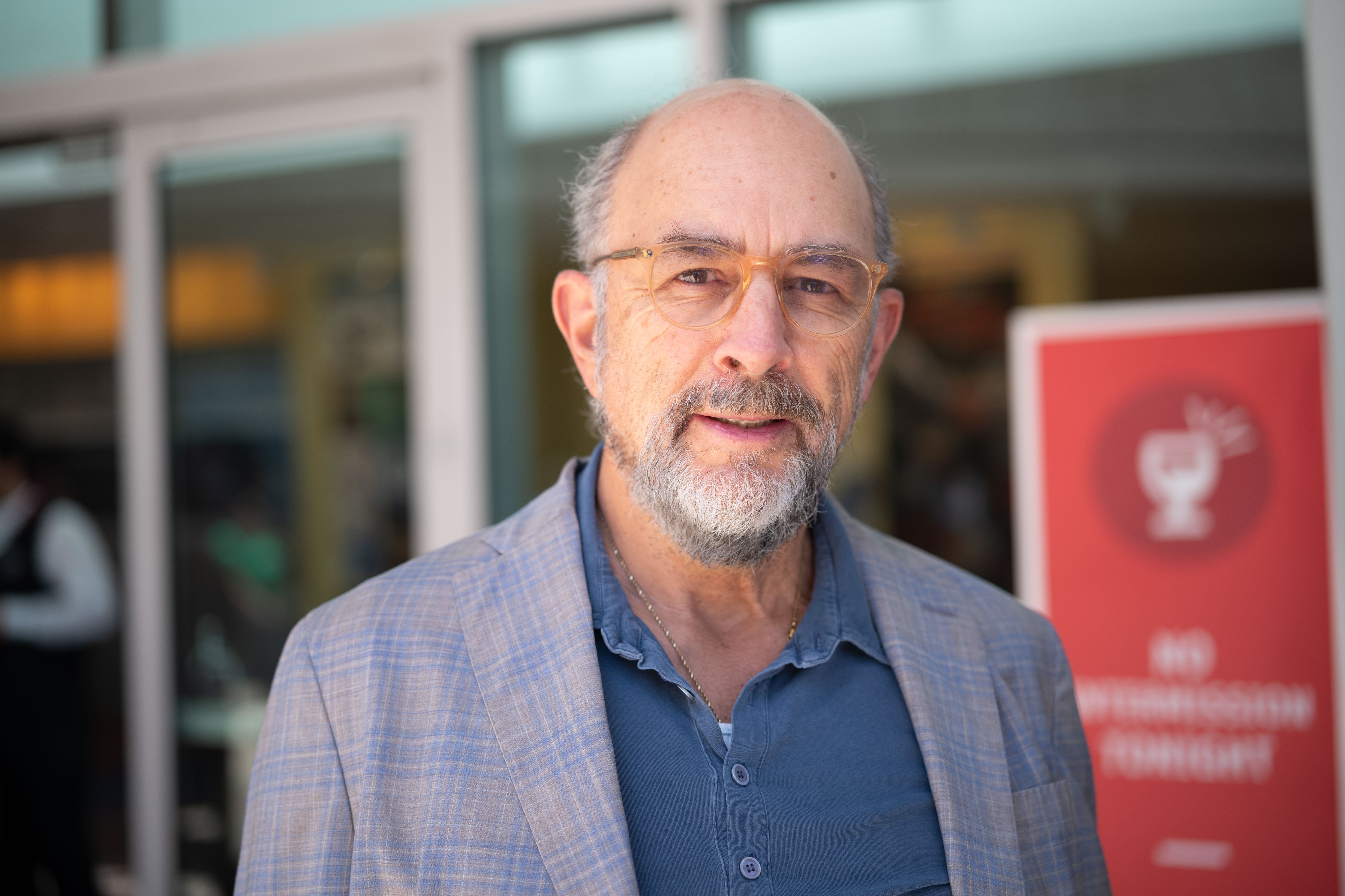 Richard Schiff attends the opening of "Indecent" in Los Angeles, California on June 9, 2019 | Photo: Getty Images