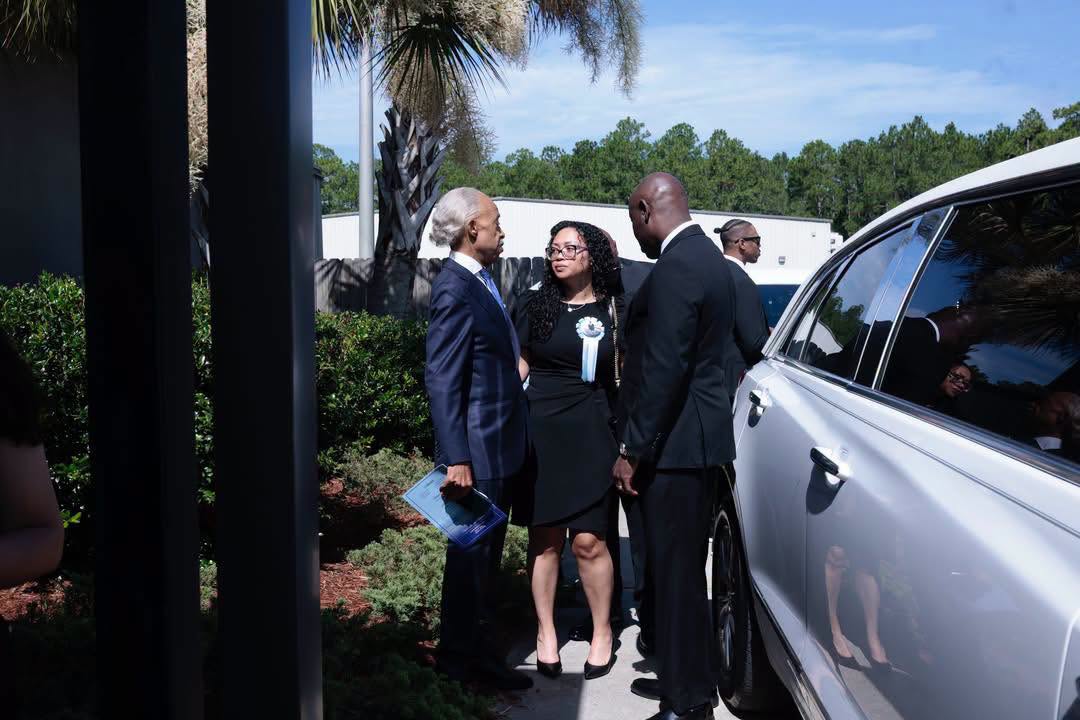 Rev. Al Sharpton (left) and civil rights attorney Ben Crump (right) speak with Nolan’s mother, Christine Wonsley, outside Center Pointe Church ahead of the service. | Source: Facebok/realsharpton