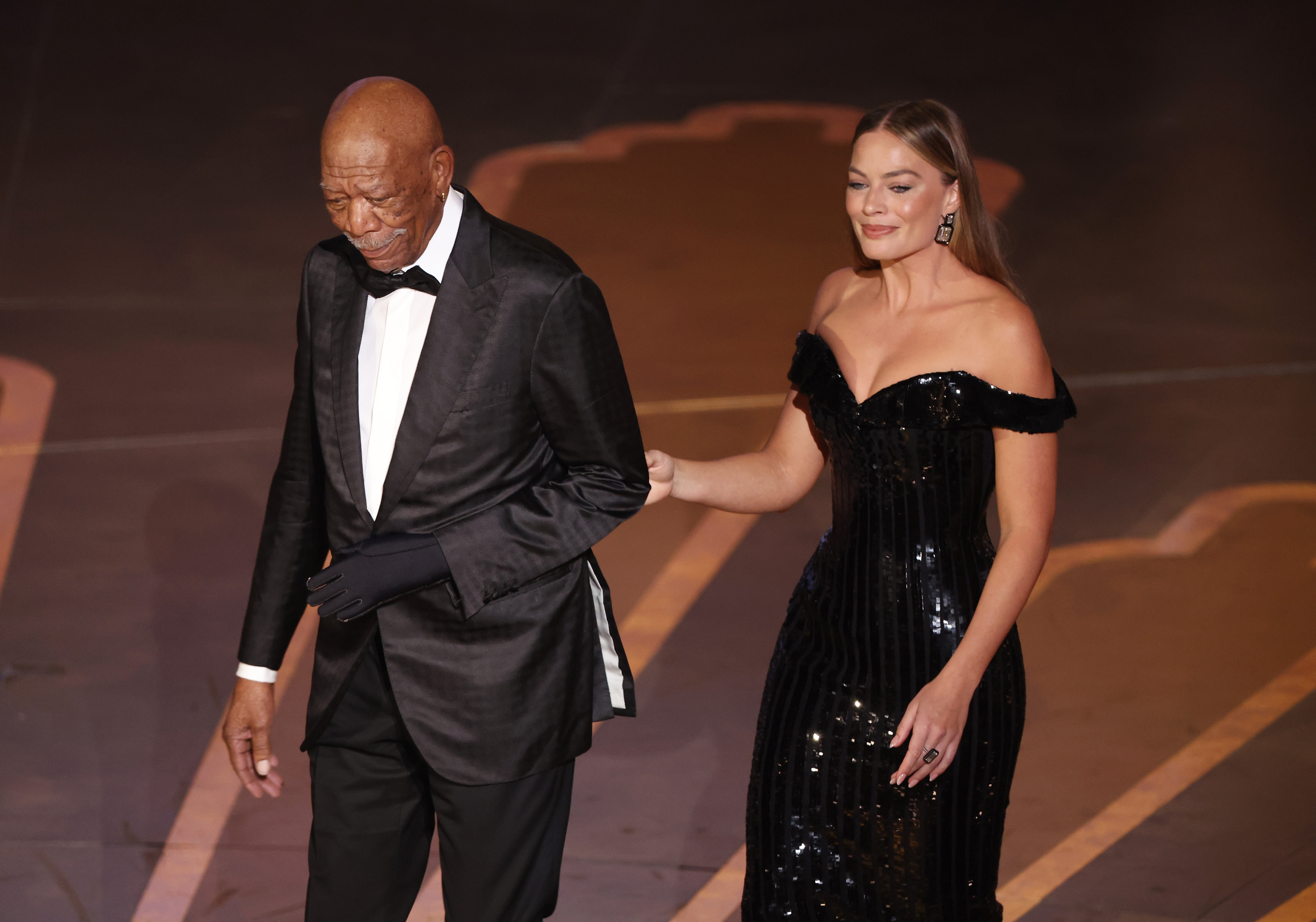 Morgan Freeman and Margot Robbie at Dolby Theatre on March 12, 2023 in Los Angeles, California | Source: Getty Images