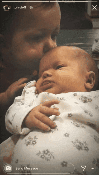 Tori Roloff's son, Jackson kissing his little sister, Lilah Ray | Instagram/@toriroloff