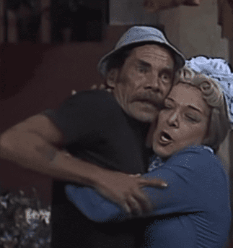 “Don Ramón” y “Doña Cleotilde”, durante la filmación de un episodio de “El Chavo del 8”. | Foto: YouTube/Tu COSMOPOLIS “Don Ramón” y “Doña Cleotilde”, durante la filmación de un episodio de “El Chavo del 8”. | Foto: YouTube/Tu COSMOPOLIS