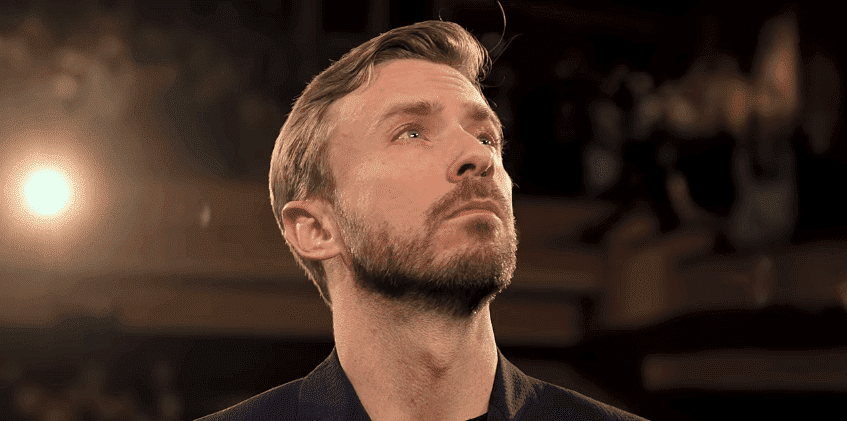YouTube/Peter Hollens