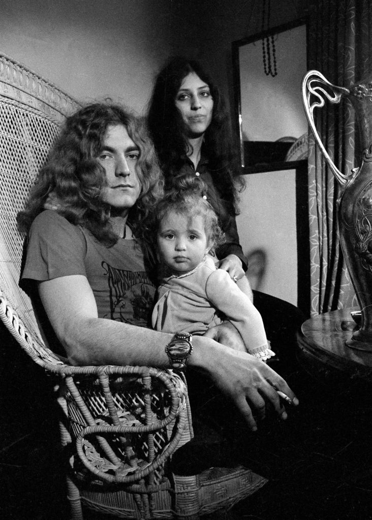 Robert Plant, Maureen Wilson, and Carmen Jane Plant at their home, Jennings Farm at Blakeshall in Worcestershire, England, circa September 1970. | Source: Getty Images