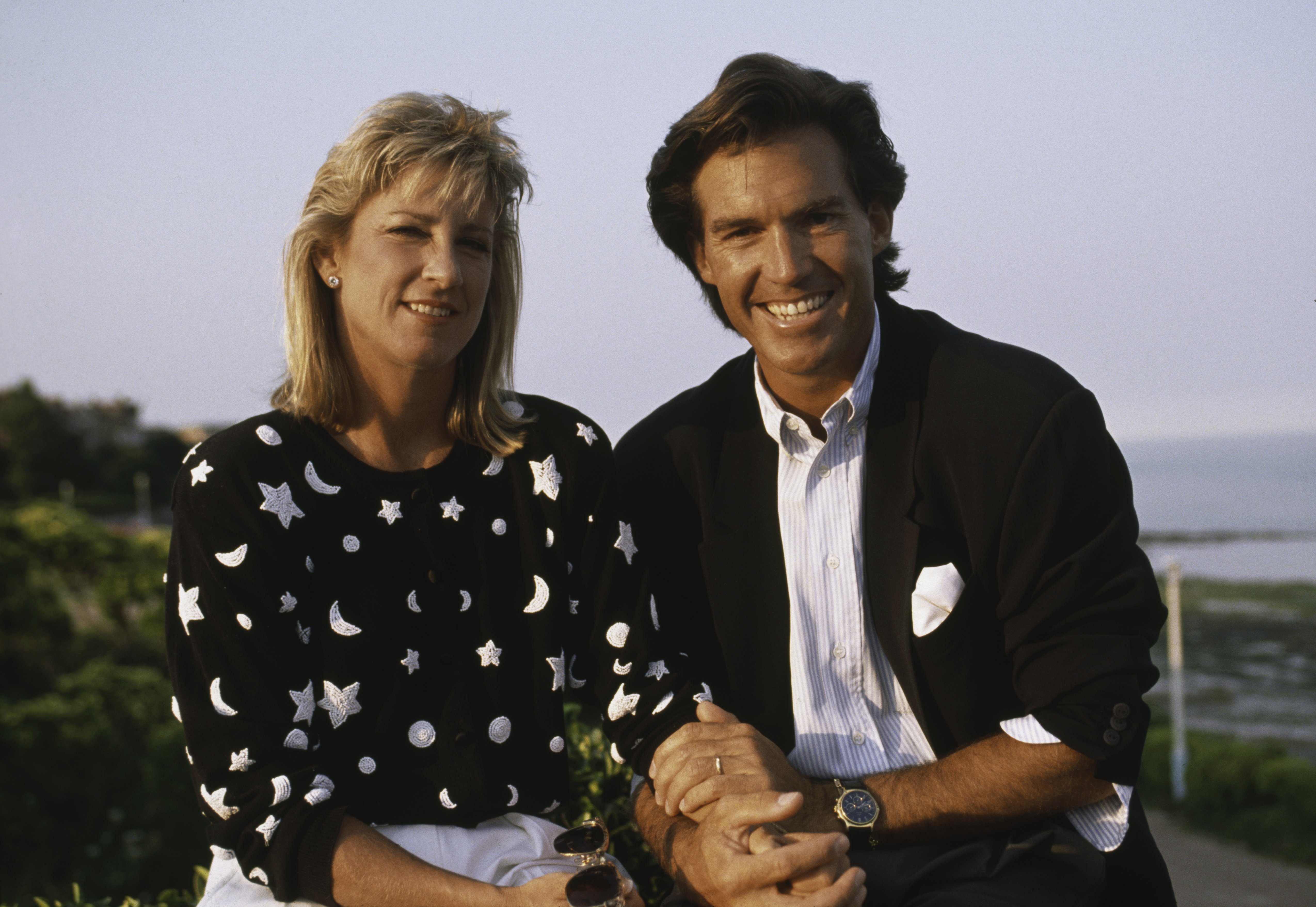 Chris Evert and Andy Mill at the 1989 Pilkington Glass Championships Tennis tournament in 1989, in England. | Source: Getty Images