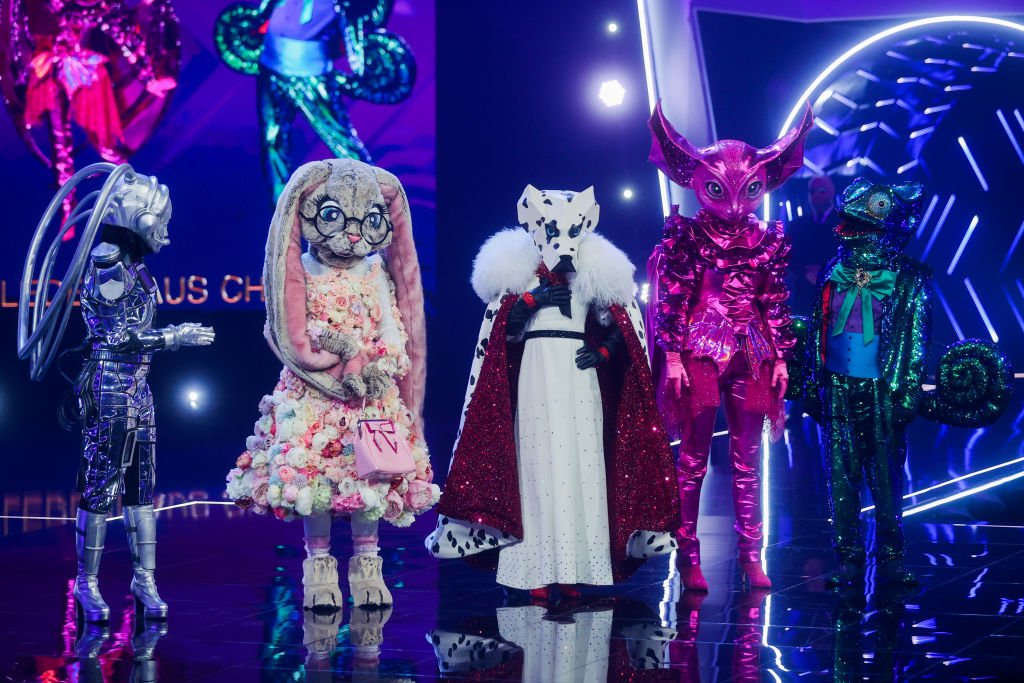 Characters are on stage during the Prose Seven show "The Masked Singer" on March 10, 2020  | Photo: Getty Images