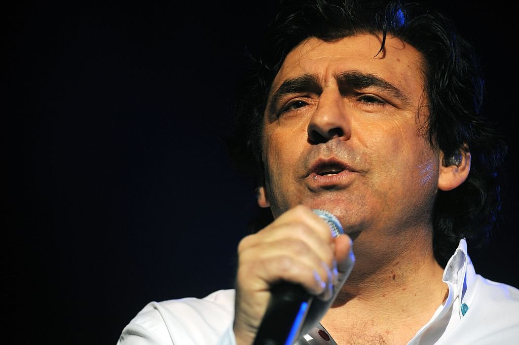 Claude Barzotti ach ve sa carri re apr s 39 ans la Claude Barzotti ach ve sa carri re apr s 39 ans la