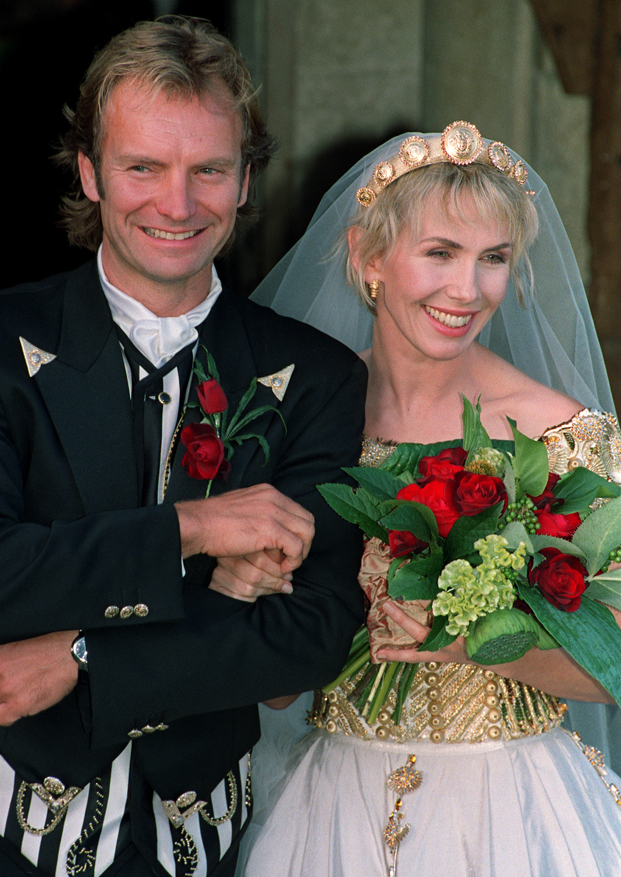 Sting and Trudie Styler prior to entering the church in Amesbury on August 22, 1992. | Source: Getty Images
