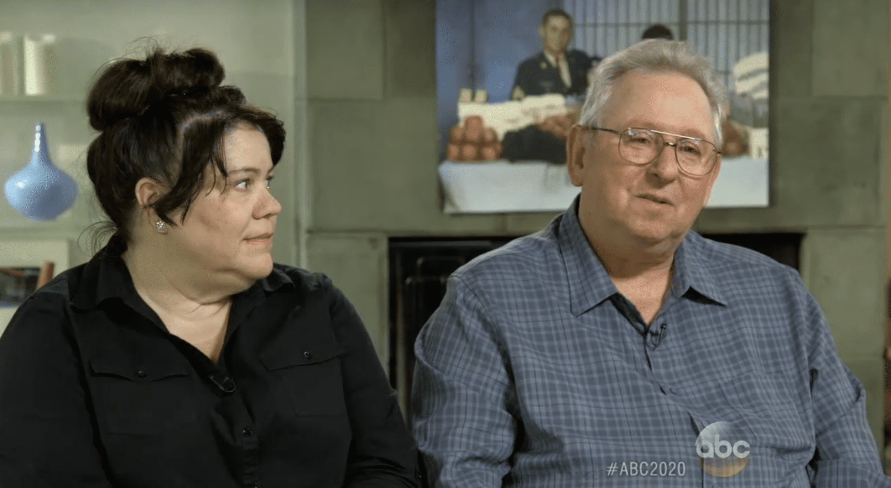 Army Vet Allen Thomas pictured with his daughter Charlene. | Photo: YouTube.com/ABC News