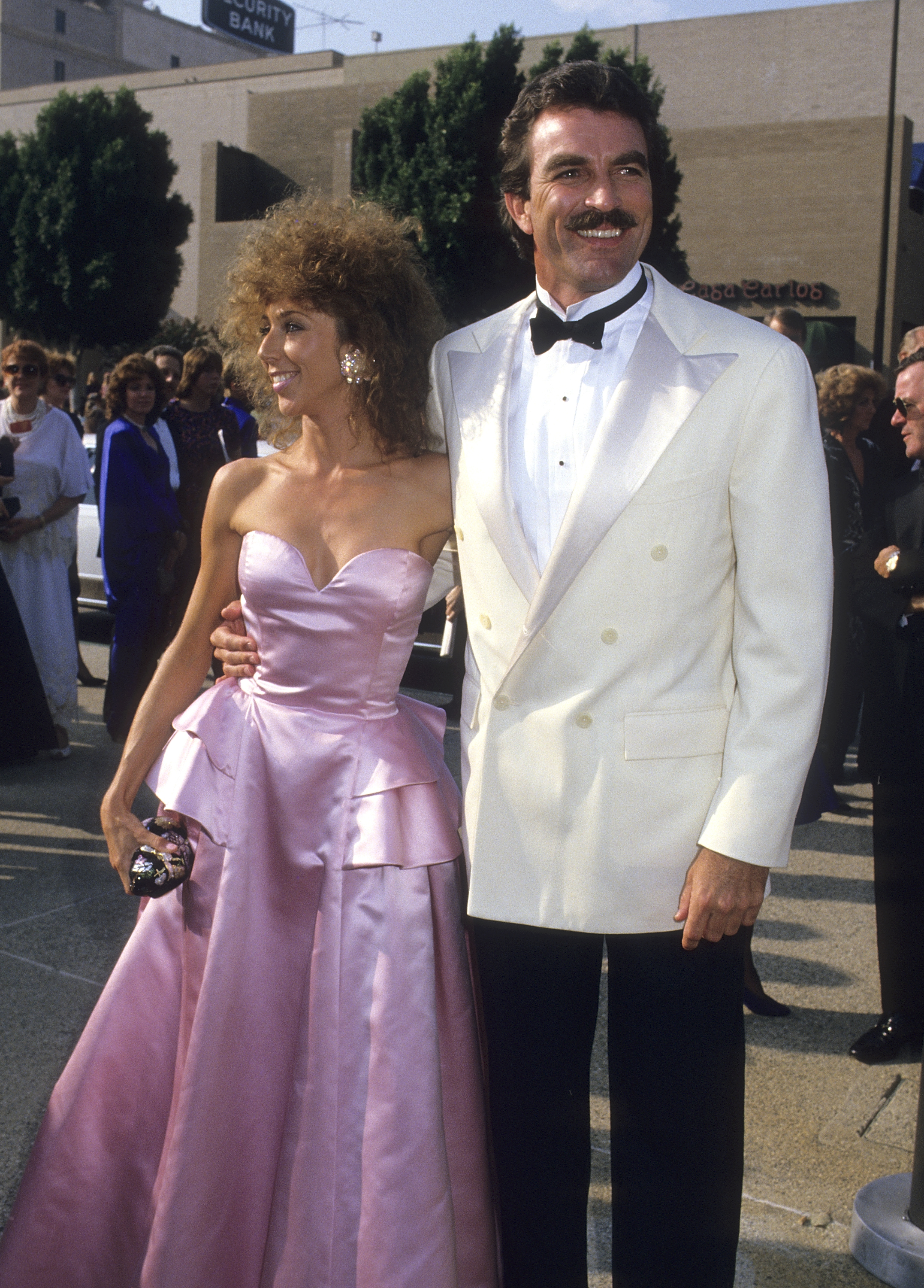 Tom Selleck and Jillie Mack attend the 39th Annual Primetime Emmy Awards in Pasadena, California on September 20, 1987. | Source: Getty Images