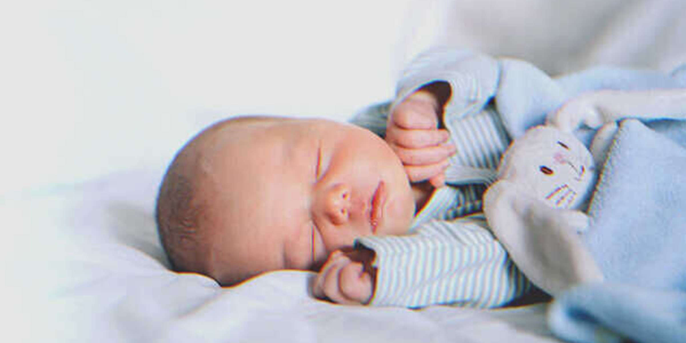 Ein schlafendes Baby | Quelle: Shutterstock