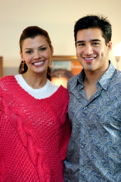 Ali Landry and Mario Lopez on February 28, 2004 at LUX Hotel in Beverly Hills, CA, United States. | Photo: Getty Images