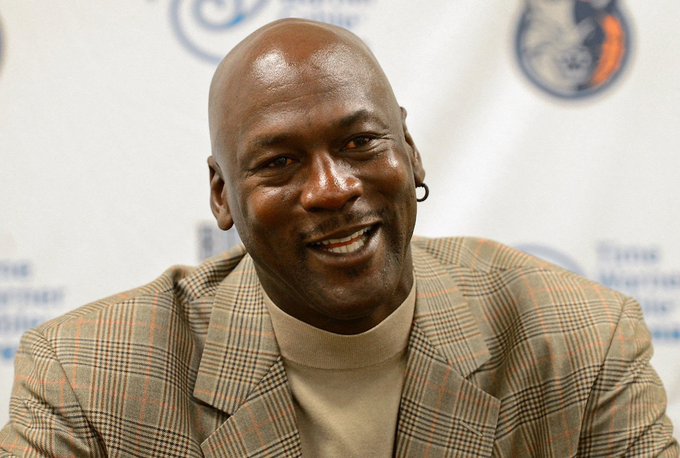 Michael Jordan at a media press conference | Photo: Getty Images