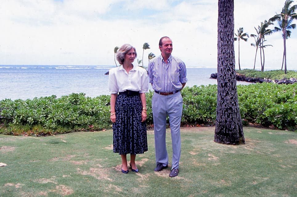 Reyes Juan Carlos y Sofia durante su estancia en Honolulu, 23 de junio de 1988, Hawaii. I Foto: Getty Images.