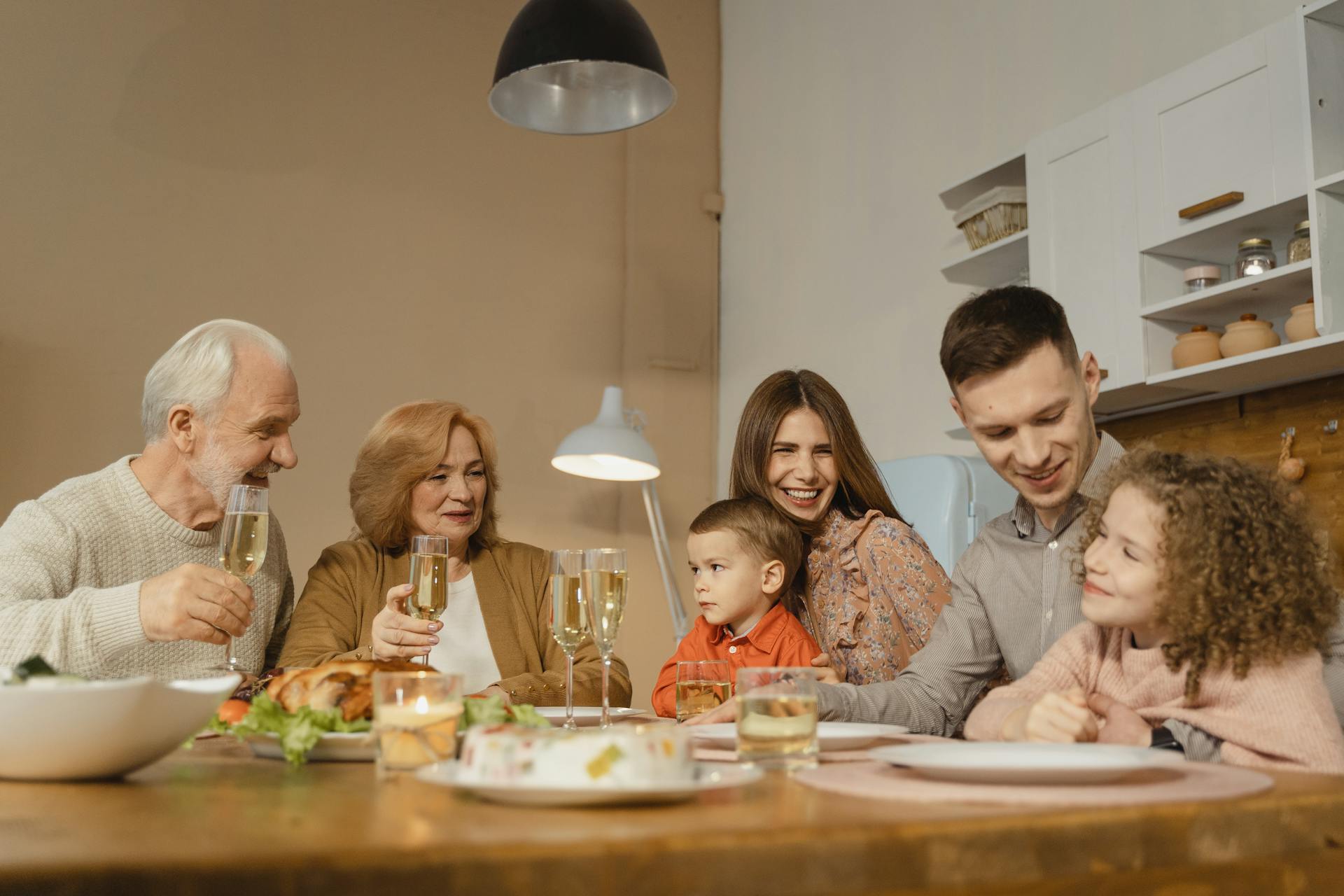 A family eating together | Source: Shutterstock