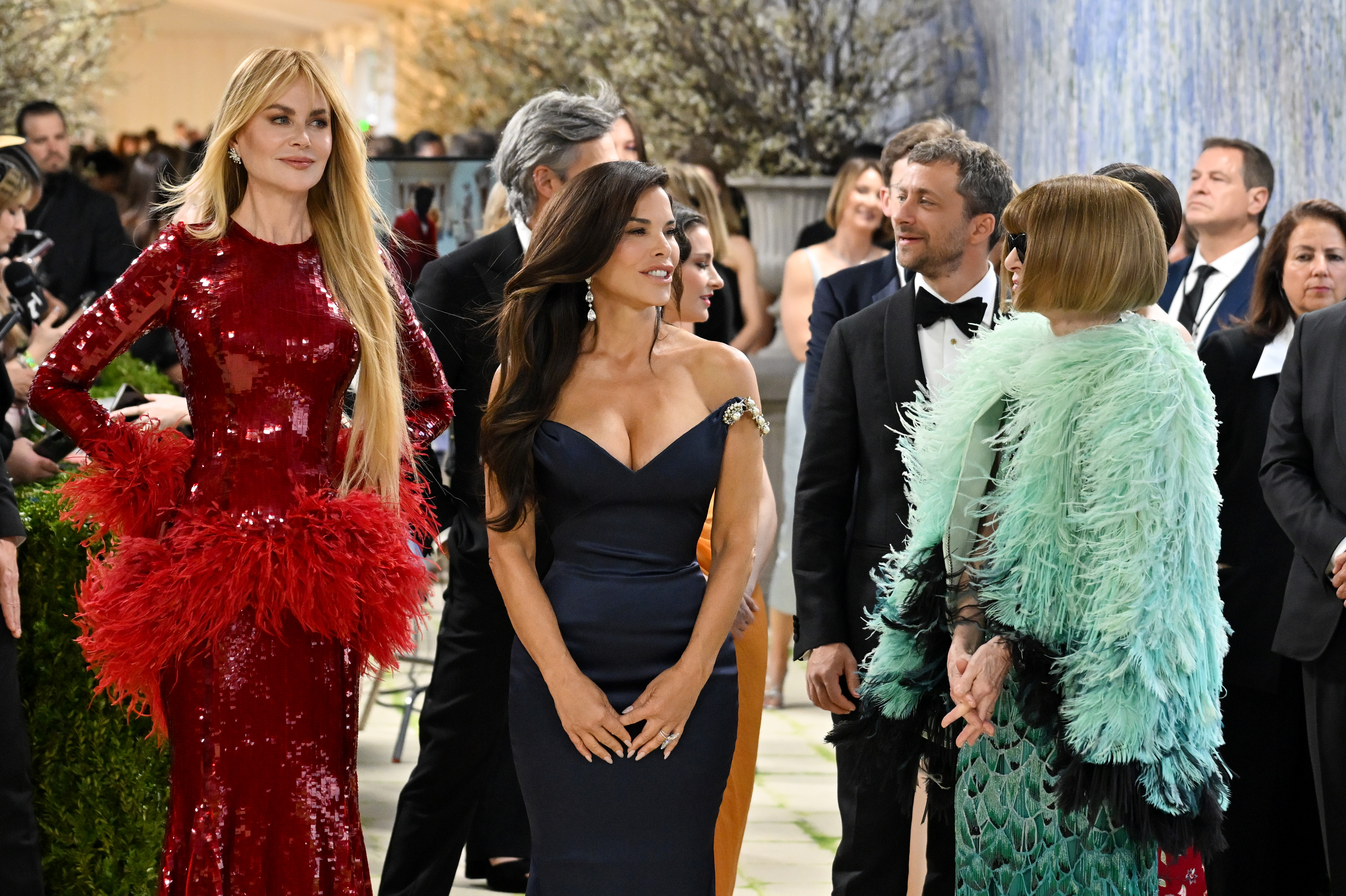 Anna Wintour stands with Lauren Sánchez and Nicole Kidman ahead of the 2026 Met Gala in New York City on May 4, 2026 | Source: Getty Images