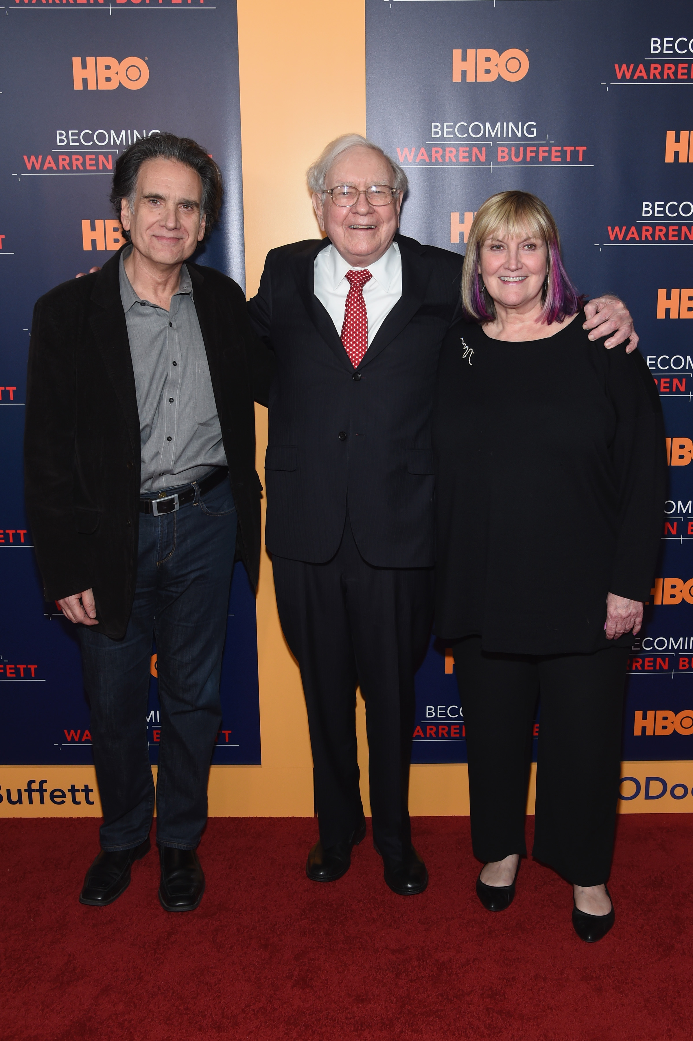 Peter, Warren, and Susie Buffett attend "Becoming Warren Buffett" premiere in New York City, on January 19, 2017. | Source: Getty Images