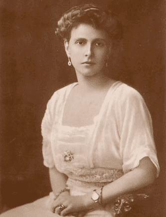 Fotografía en blanco y negro de la princesa Alice de Battenberg. | Foto: Wikimedia Commons