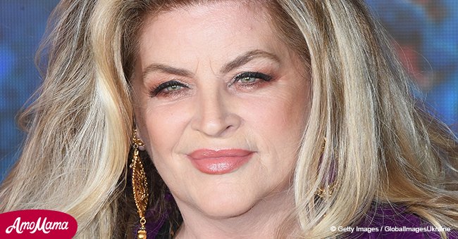 Hollywood star Kirstie Alley flaunts luxurious outfit