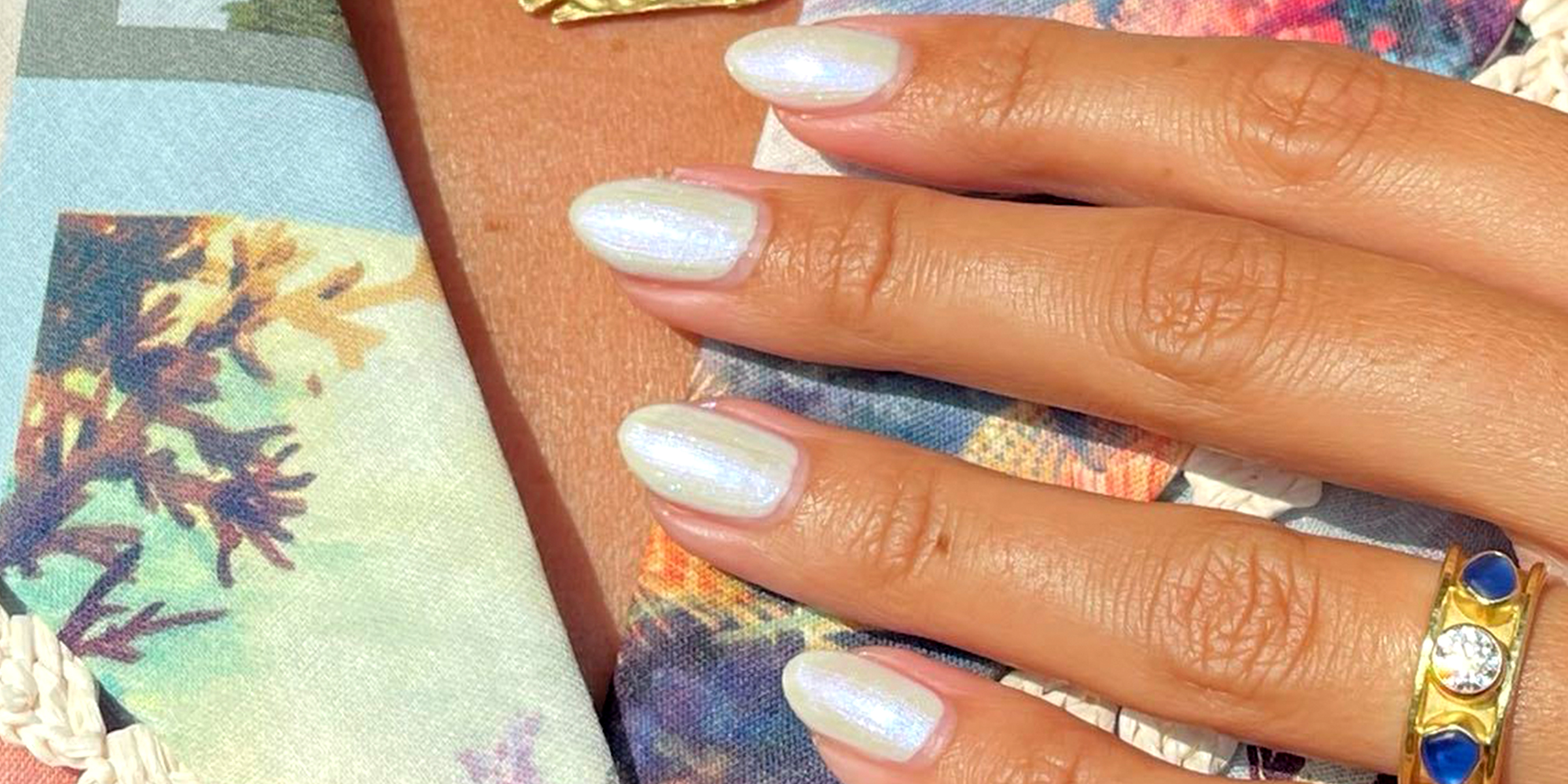 Pearl nails | Source: Instagram/essie