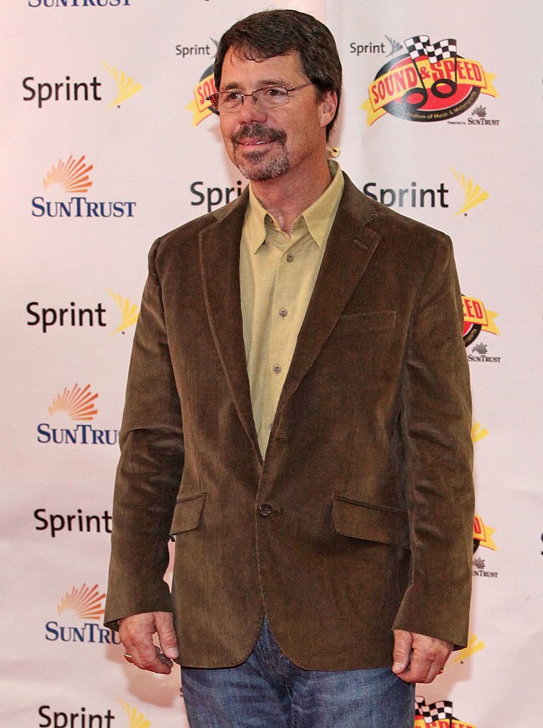 Former NASCAR driver Ernie Irvan at the Sprint Sound & Speed fan festival at the Nashville Municipal Auditorium on January 9, 2010 | Photo: Getty Images