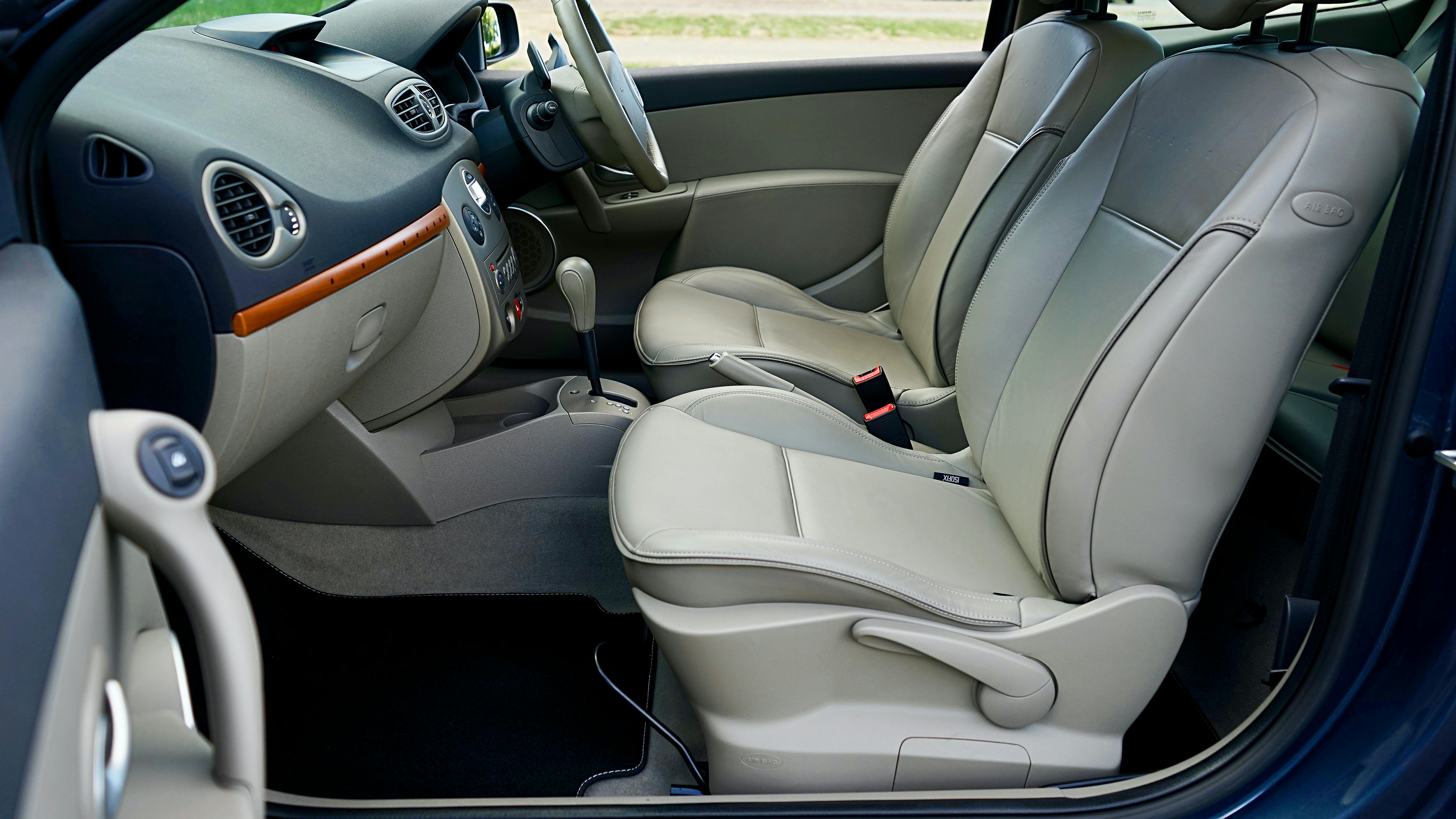 Clean car seats | Source: Pexels