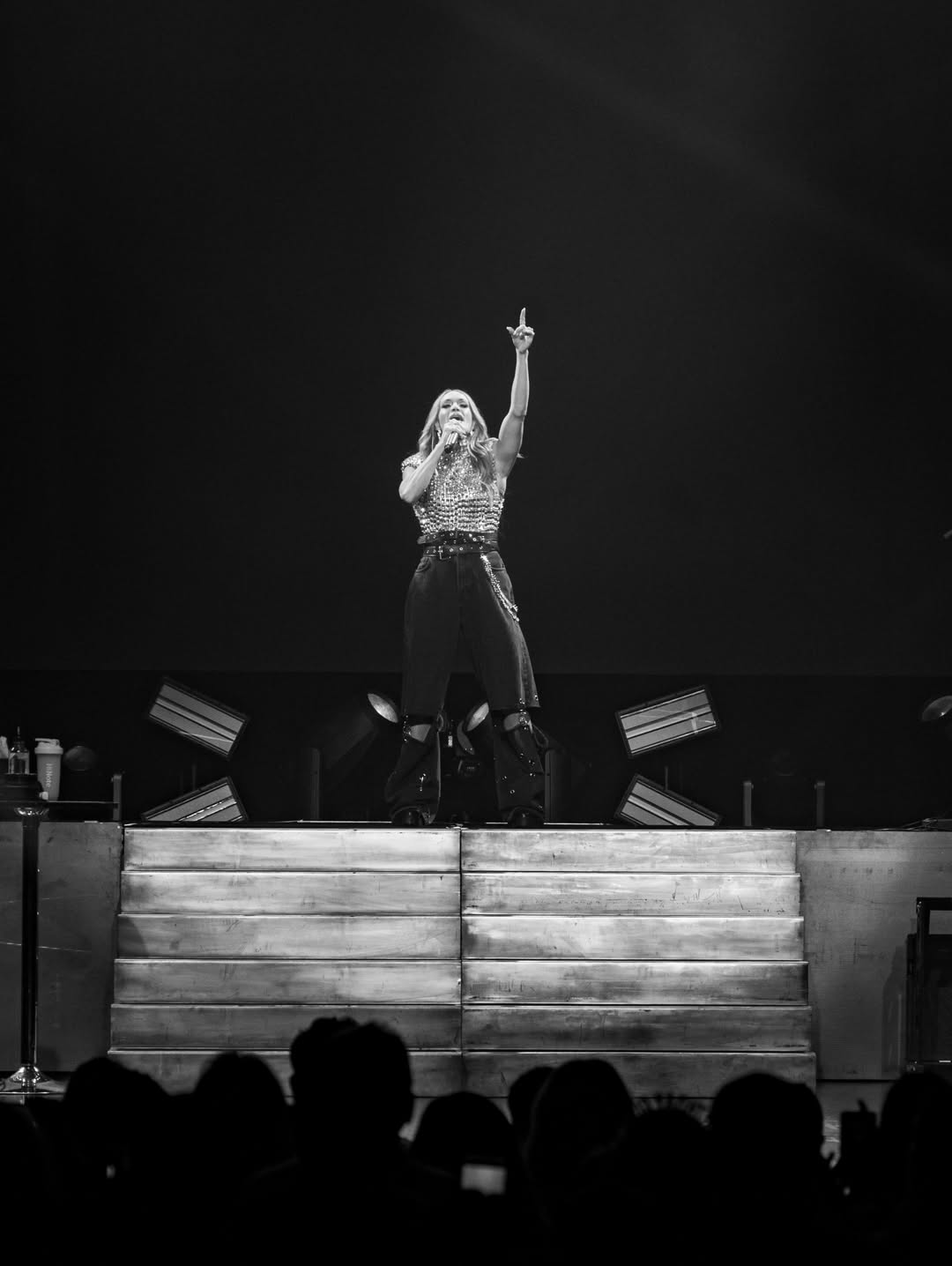 Carrie Underwood performs under the spotlight during a concert in Lincoln, California, on June 14, 2026 | Source: Instagram/carrieunderwood
