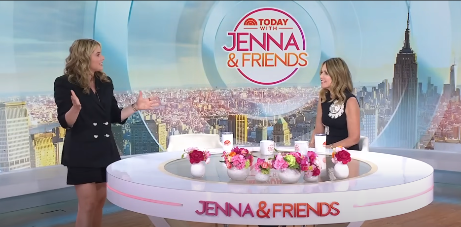 Jenna Bush Hager and Savannah Guthrie talking about her birthmark on May 20, 2025 | Source: Youtube/TODAY with Jenna & Friends