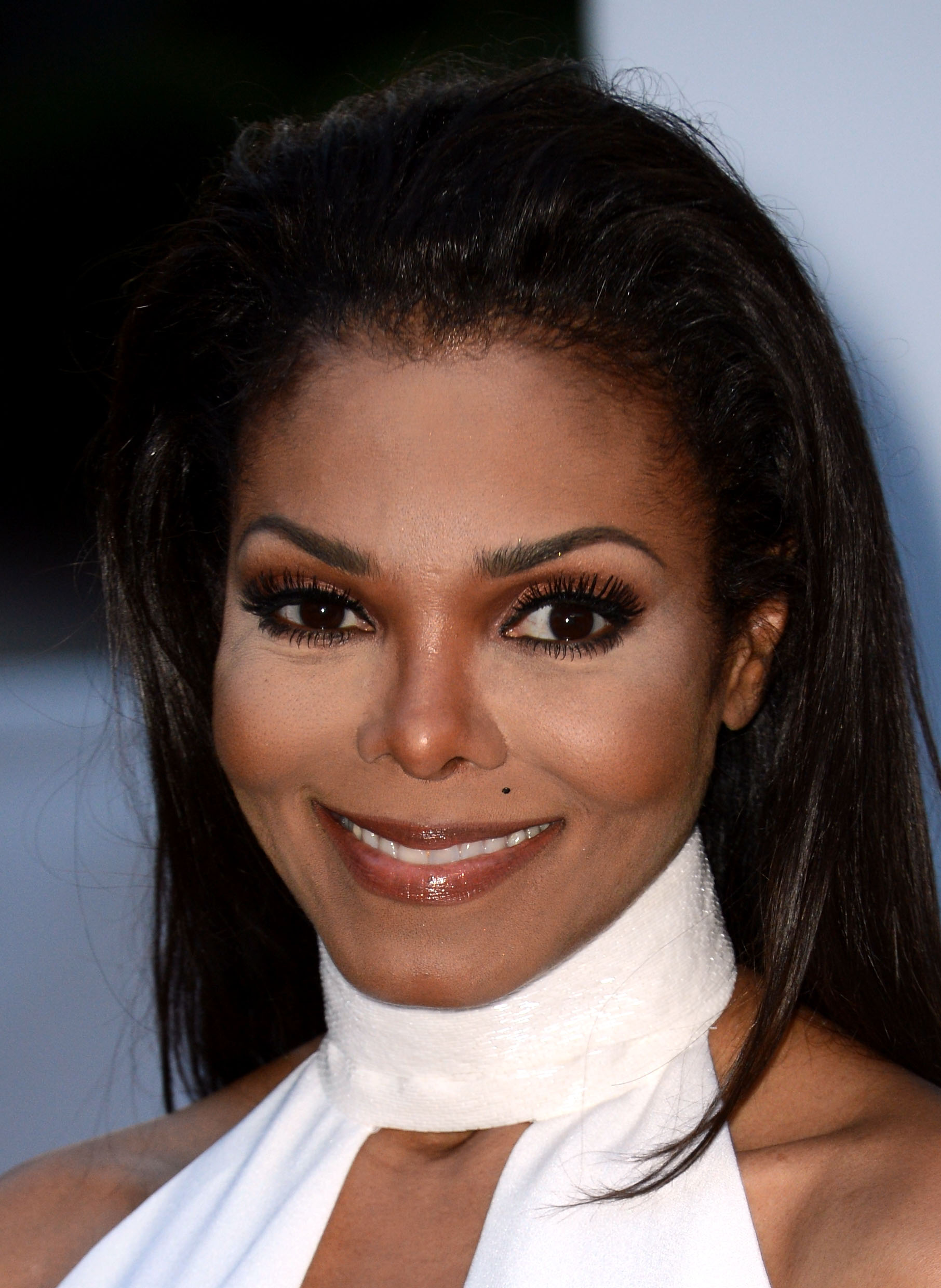 Janet Jackson arrives at the amfAR's Cinema Against AIDS during the 65th Annual Cannes Film Festival in Cap D'Antibes, France on May 24, 2012. | Source: Getty Images
