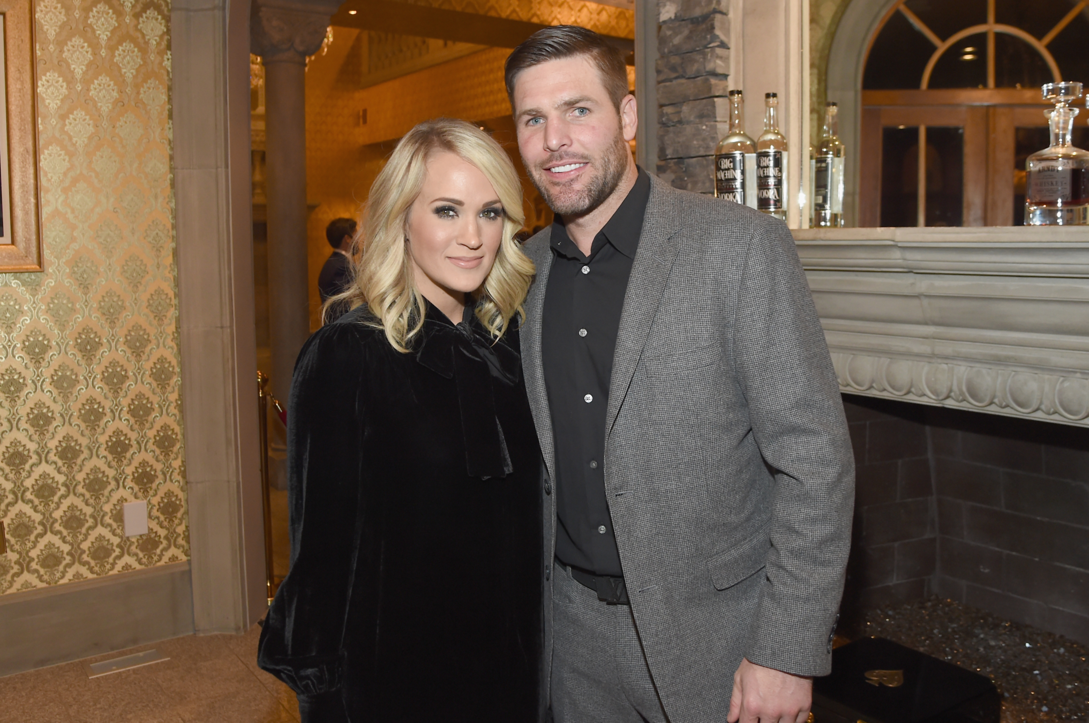 Carrie Underwood and Mike Fisher at the Nashville Shines for Haiti benefiting Sean Penn's J/P Haitian relief organization in Brentwood, Tennessee on October 24, 2017 | Source: Getty Images