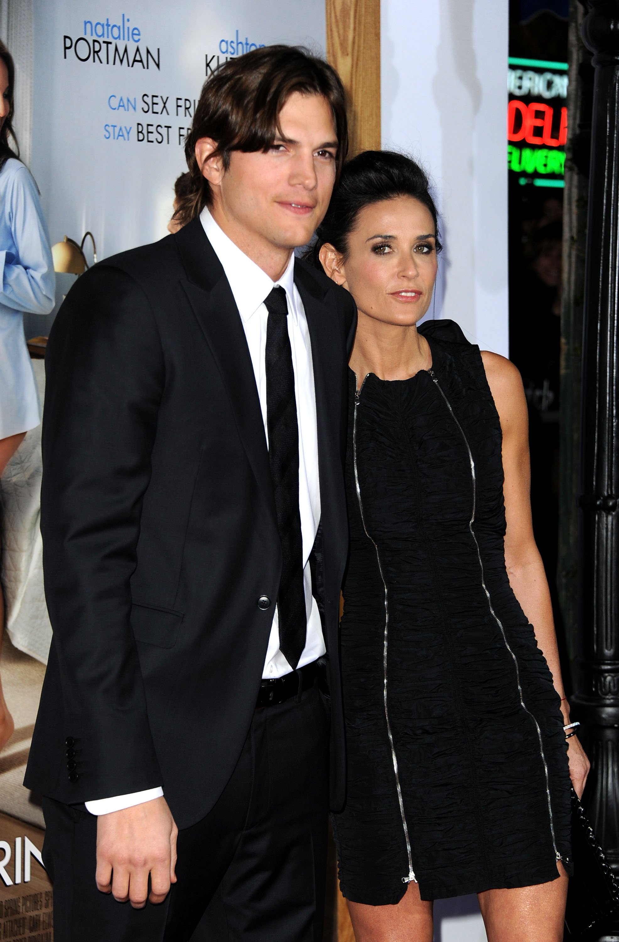 Ashton Kutcher and Demi Moore arrive at Paramount Pictures' "No Strings Attached" premiere | Source: Getty Images