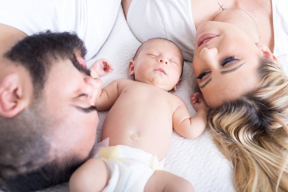 Familia durmiendo. │Imagen tomada de: Pixabay Familia durmiendo. │Imagen tomada de: Pixabay