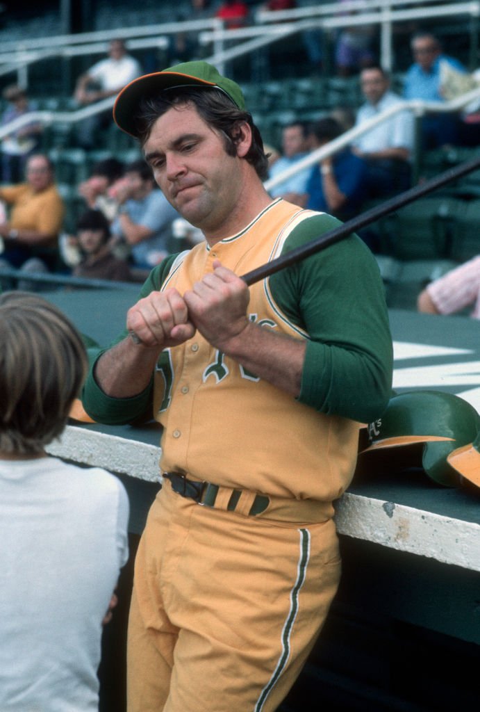 Denny McLain #31 of the Oakland Athletics talks with a young fan prior to the start of a Major League Baseball game circa 1972. McLain played for the Athletics in 1972. | Source: Getty Images