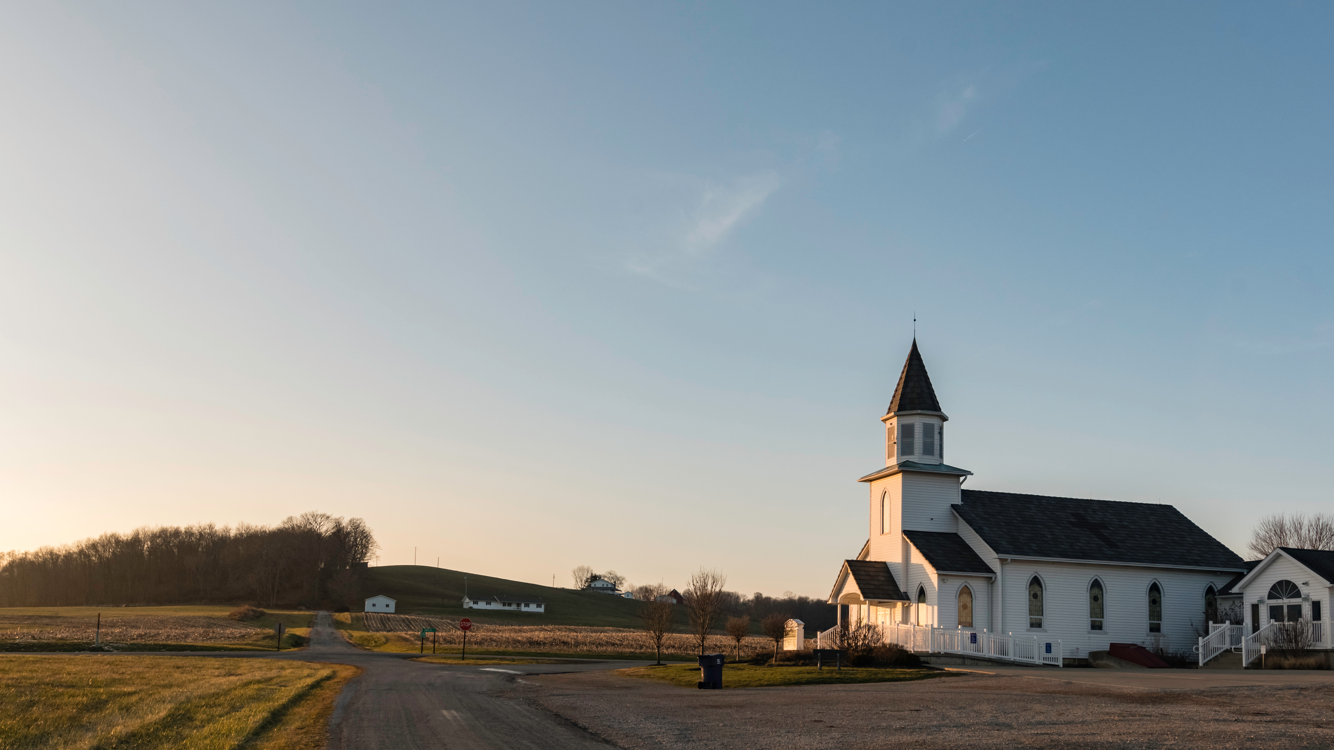 A church in the on an open field | Source: Shutterstock