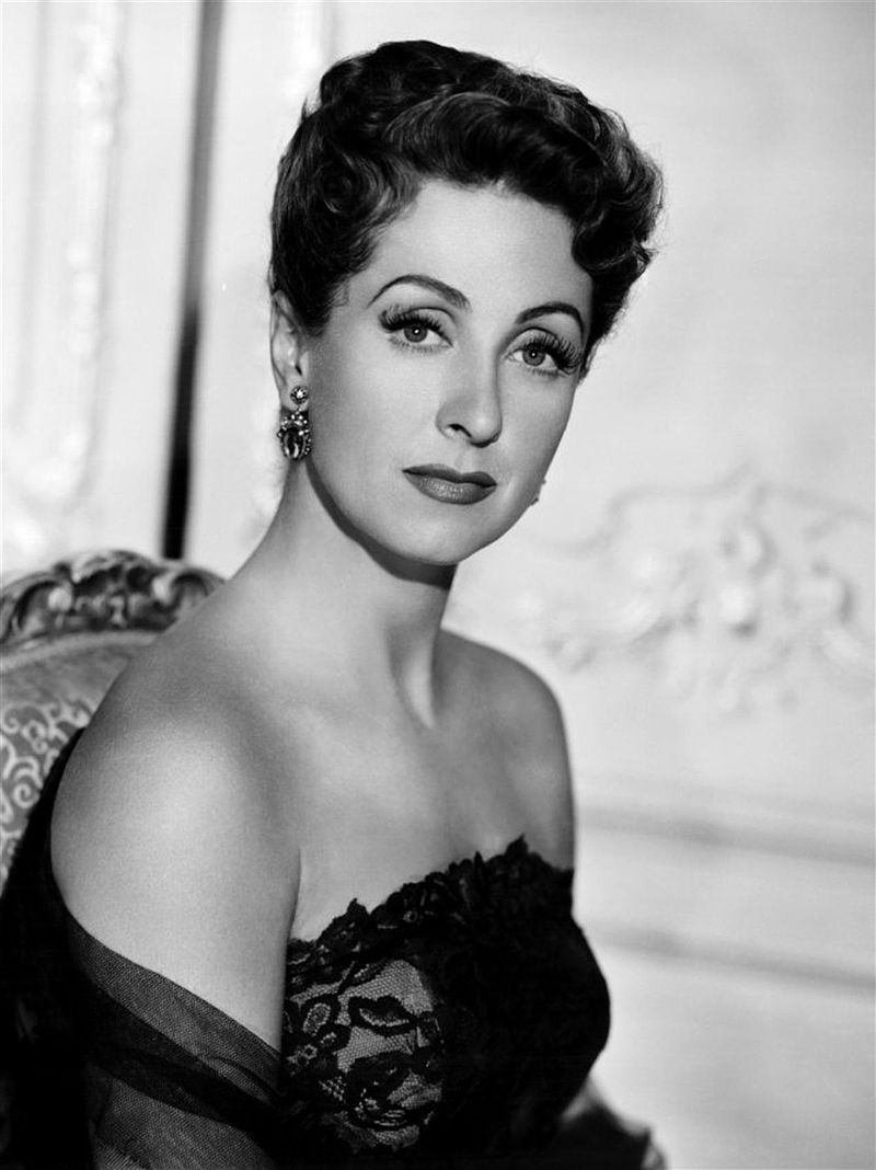 L'incontournable Danielle Darrieux en 1951. l Source : Wikipedia