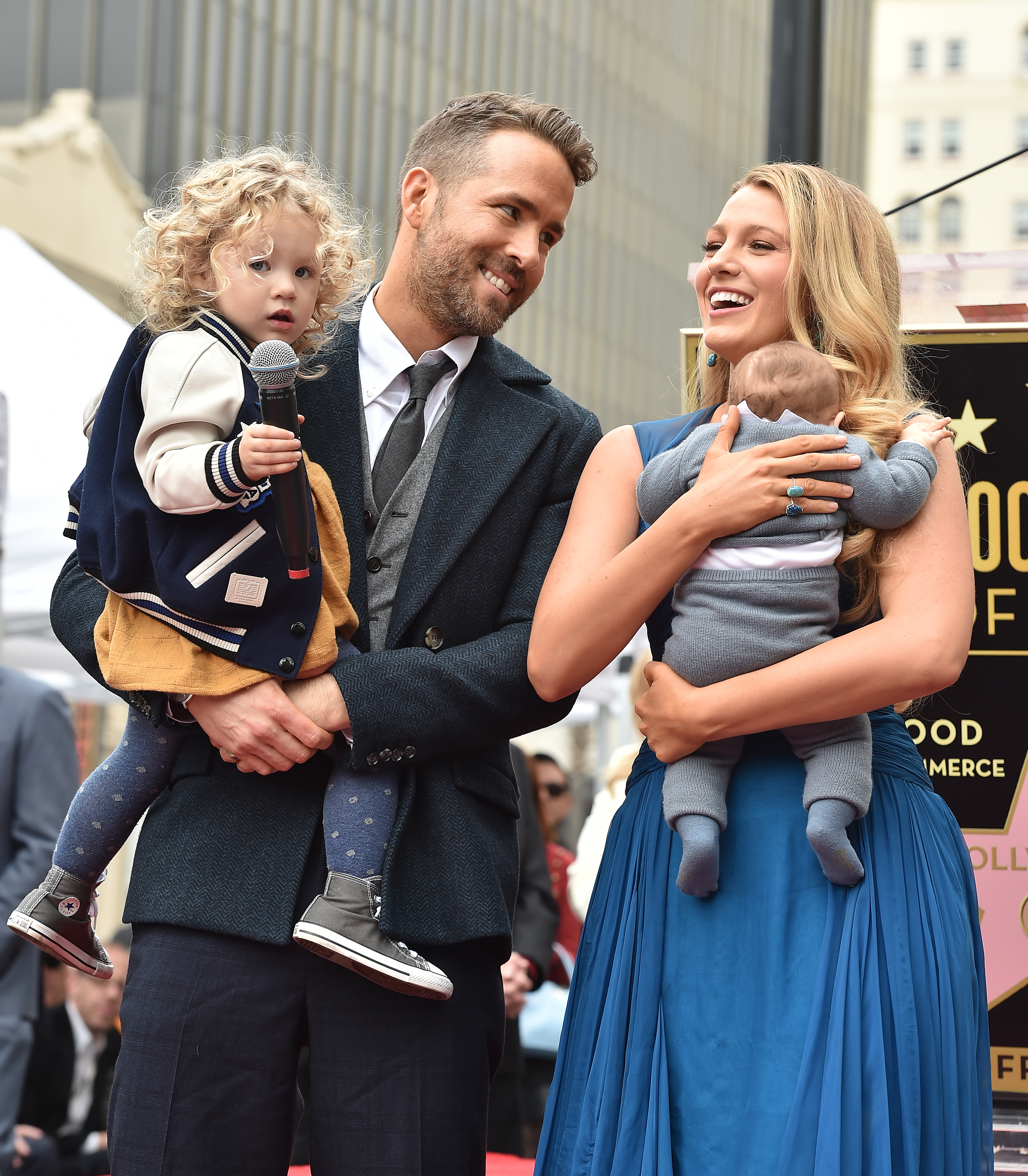 Ryan Reynolds and Blake Lively with their daughters at the ceremony honoring Reynolds with a Star on the Hollywood Walk of Fame on December 15, 2016, in Hollywood, California. | Source: Getty Images