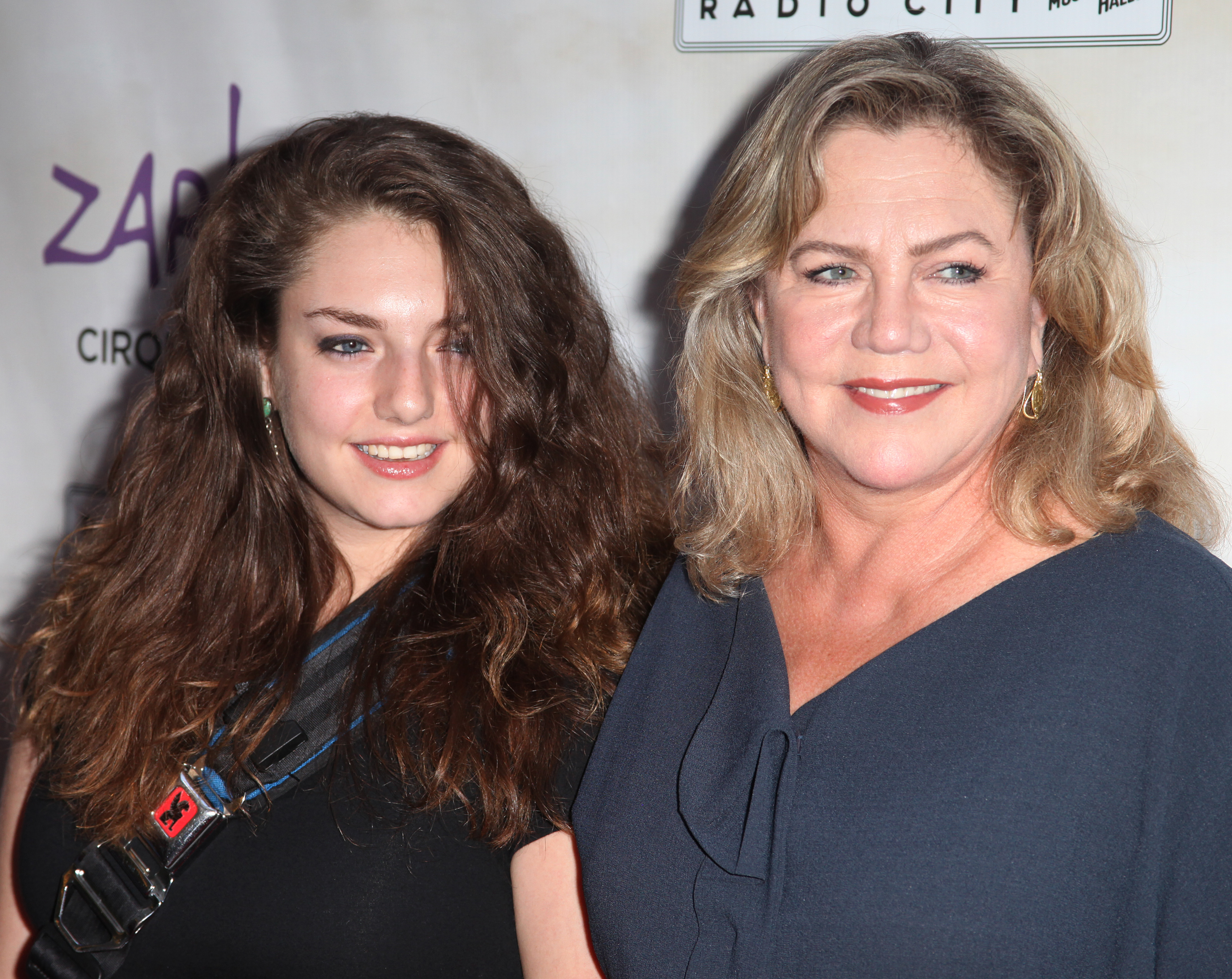 Rachel Ann Weiss and Kathleen Turner at the "Zarkana" Opening Night in New York in 2011 | Source: Getty images