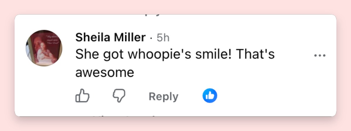One Facebook commenter said Alexandrea Martin Dean inherited Whoopi Goldberg's unmistakable smile after seeing the pair together on the red carpet. | Source: Facebook/E! News