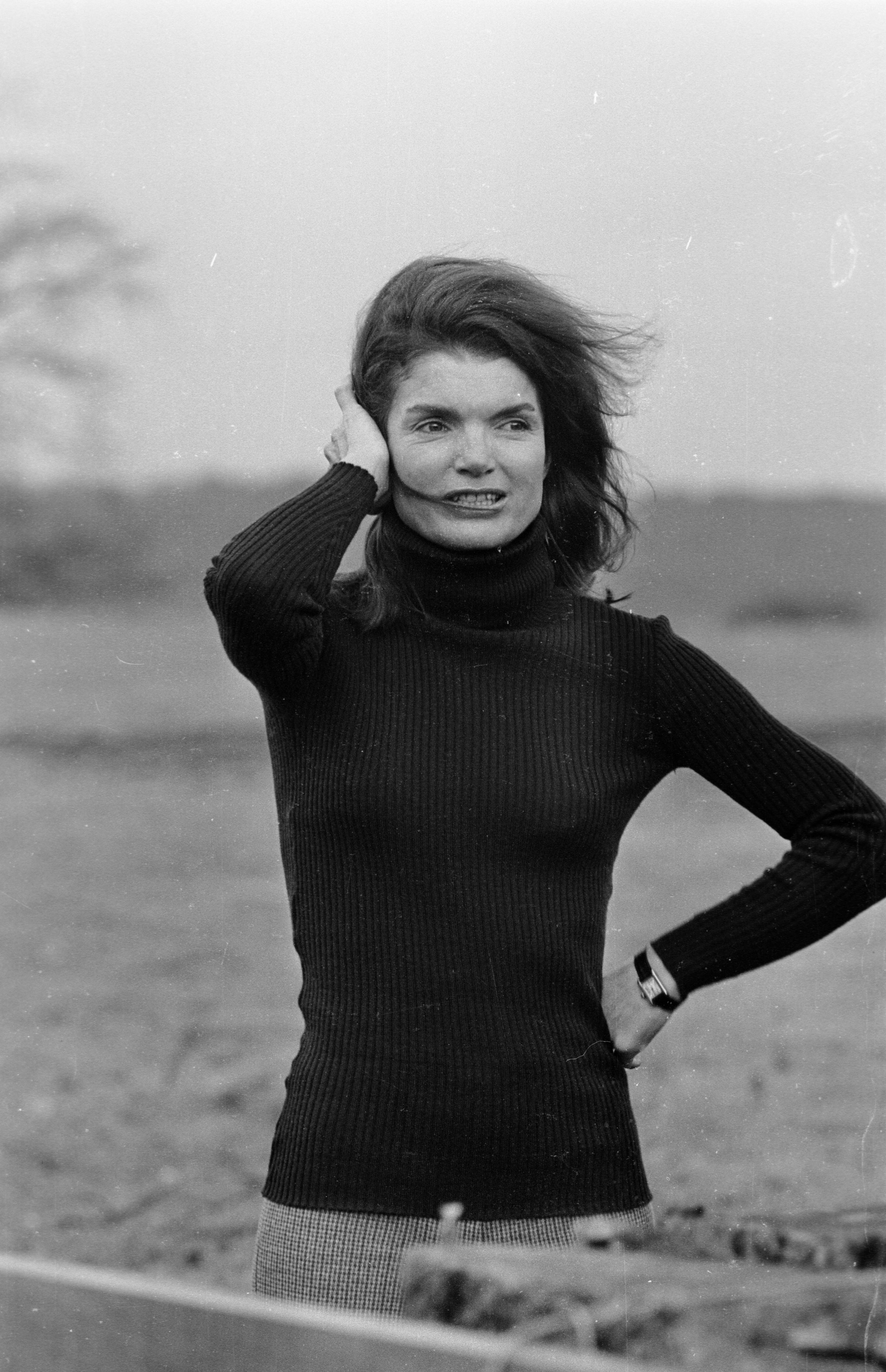 Former First Lady of the United States Jacqueline "Jackie" Kennedy | Photo: David Cairns/Express/Getty Images
