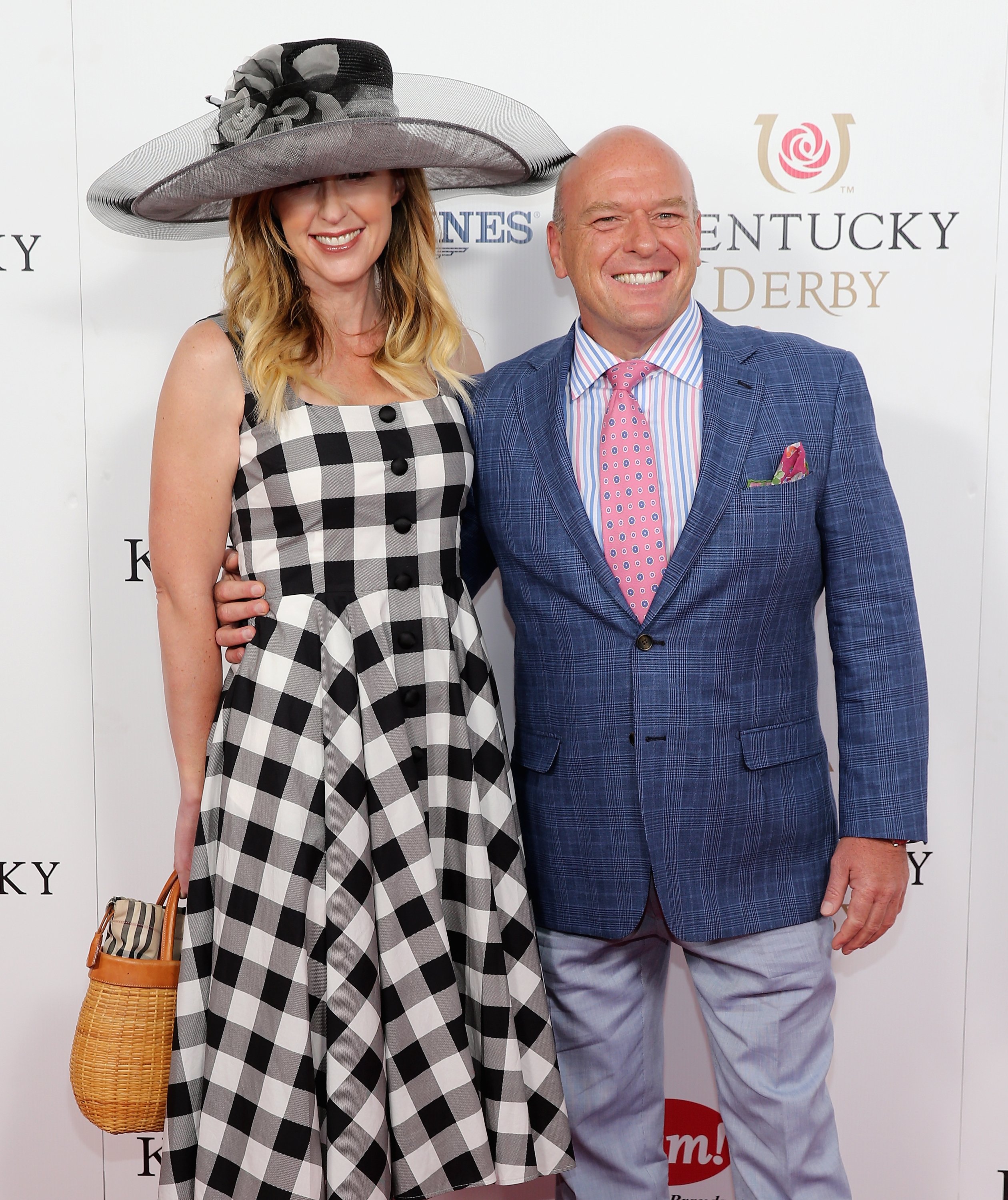 Bridget Norris and Dean Norris are photographed at the 141st Kentucky Derby at Churchill Downs on May 2, 2015, in Louisville, Kentucky | Source: Getty Images
