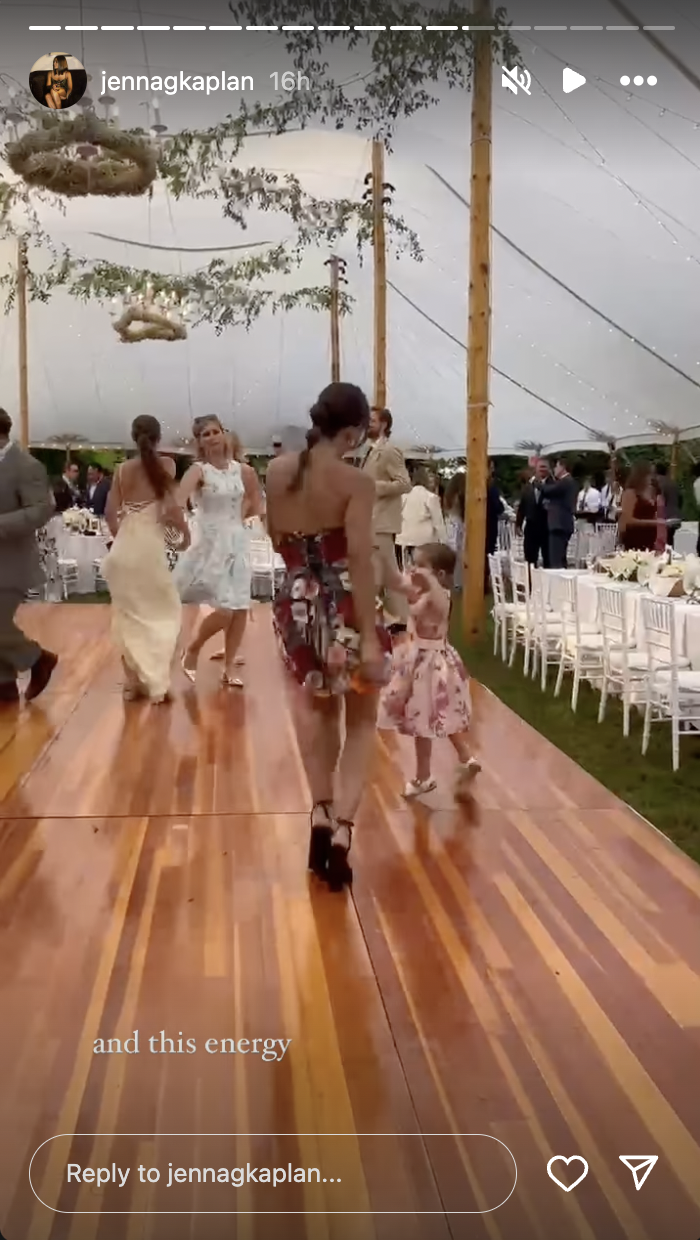 Guests dancing at Mariah Kennedy Cuomo and Tellef Lundevall's wedding, posted on July 22, 2024 | Source: Instagram/jennagkaplan