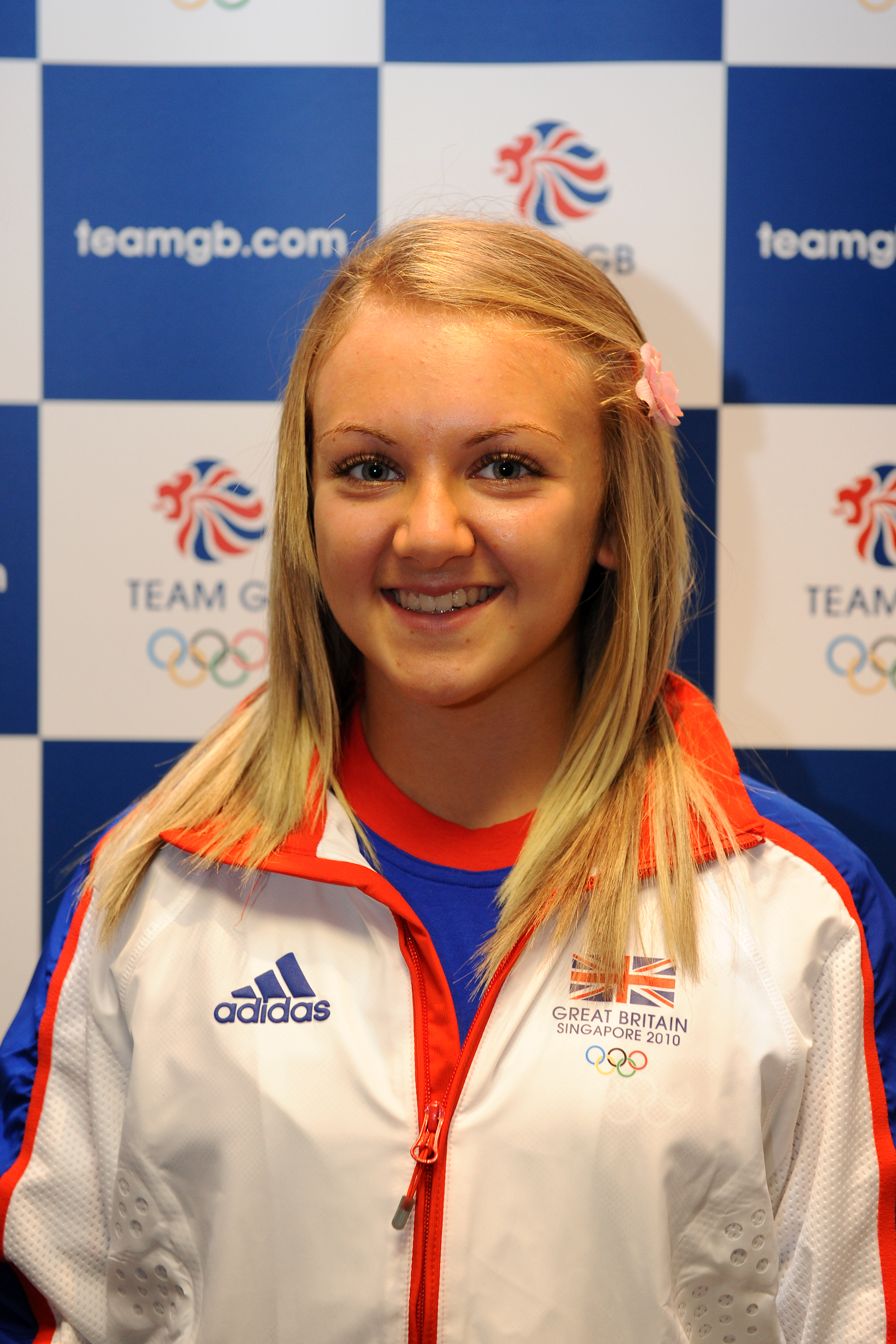 Jessica Hogg at the Youth Olympic Games Press Conference in London Heathrow on August 9, 2010 | Source: Getty Images